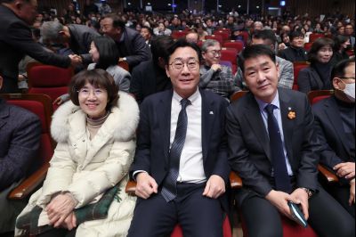 화성예술의전당 개관기념 송년음악회 C1KS2809.JPG