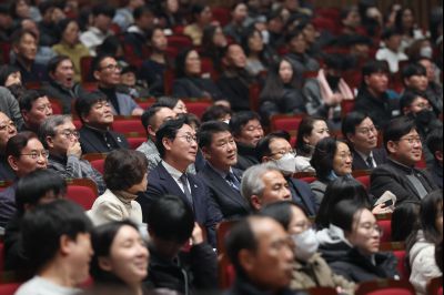 화성예술의전당 개관기념 송년음악회 C1KS2911.JPG