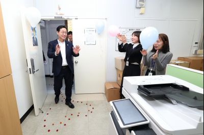 2025년 직원과의 송년인사 C1KS2183.JPG