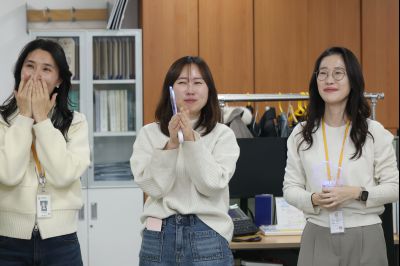 2025년 직원과의 송년인사 C1KS2461.JPG