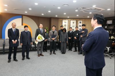 4급 임용장 교부 C1KS5200.JPG