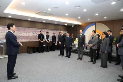 4급 임용장 교부 C1KS5209.JPG