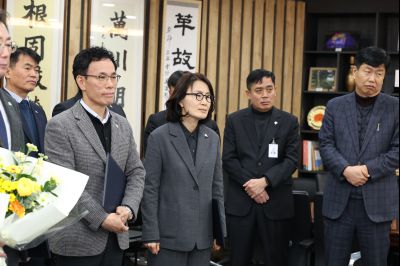 4급 임용장 교부 C1KS5219.JPG