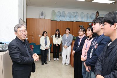 2025년 직원과의 송년인사 0D0A5130.jpg