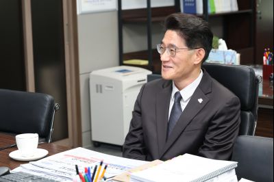 윤성진 제1부시장 환영식 0D0A9862.jpg