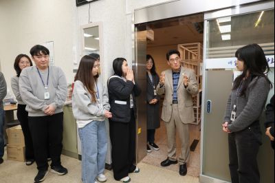 윤성진 제1부시장 직원인사 0D0A0070_resize.jpg