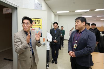 윤성진 제1부시장 직원인사 0D0A0146_resize.jpg