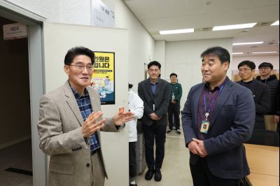 윤성진 제1부시장 직원인사 0D0A0148_resize.jpg