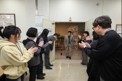 윤성진 제1부시장 직원인사 0D0A0218_resize.jpg