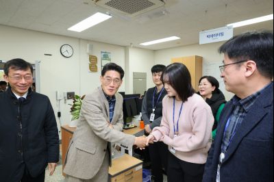 윤성진 제1부시장 직원인사 0D0A0401_resize.jpg