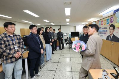 윤성진 제1부시장 직원인사 0D0A0439_resize.jpg