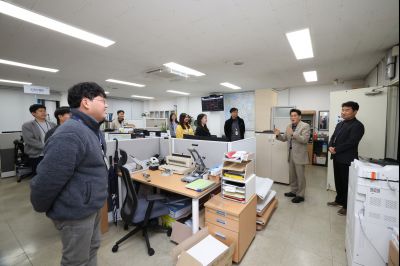 윤성진 제1부시장 직원인사 0D0A0567_resize.jpg