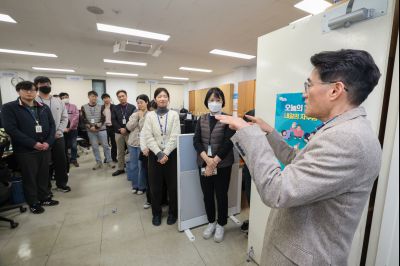 윤성진 제1부시장 직원인사 0D0A0679_resize.jpg