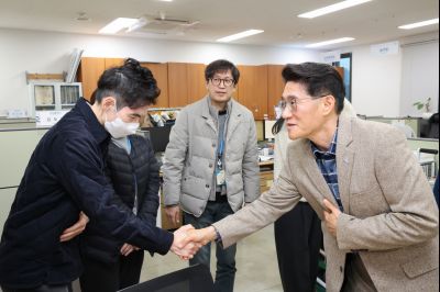 윤성진 제1부시장 직원인사 0D0A0805_resize.jpg