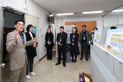 윤성진 제1부시장 직원인사 C1KS5621.JPG