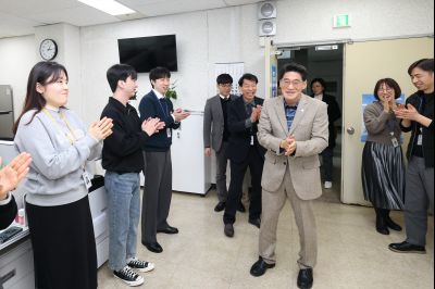 윤성진 제1부시장 직원인사 C1KS5673.JPG