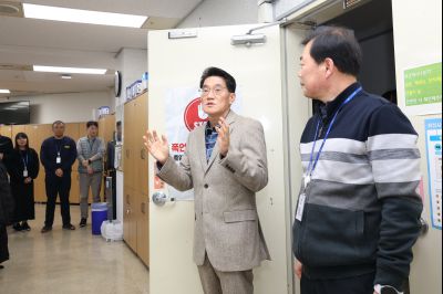 윤성진 제1부시장 직원인사 C1KS5740.JPG