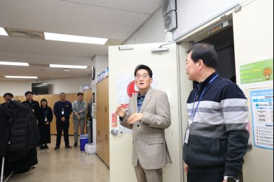 윤성진 제1부시장 직원인사 C1KS5742.JPG