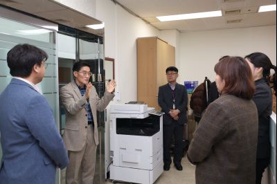 윤성진 제1부시장 직원인사 C1KS5867.JPG