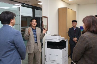 윤성진 제1부시장 직원인사 C1KS5873.JPG