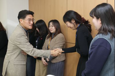 윤성진 제1부시장 직원인사 C1KS6006.JPG