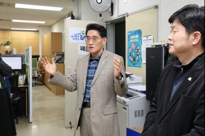 윤성진 제1부시장 직원인사 C1KS6016.JPG