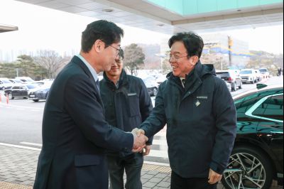 김영훈 고용노동부 장관 화성시 산업안전지킴이 합동점검 및 간담회 0D0A2124_resize.jpg