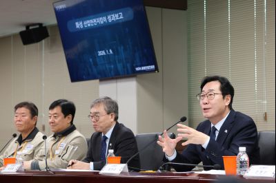 김영훈 고용노동부 장관 화성시 산업안전지킴이 합동점검 및 간담회 0D0A2290_resize.jpg