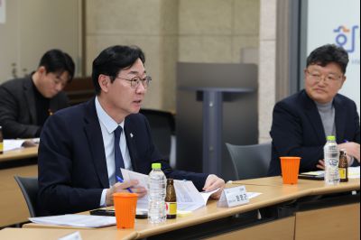 화성FC 대표이사 임용장 교부 20260109 화성FC 대표이사 임용장 교부_04.jpg