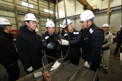 김영훈 고용노동부 장관 화성시 산업안전지킴이 현장 방문 합동점검 및 강평 20260109 김영훈 고용노동부 장관 준인산업 합동점검(장안면 석포리 준인산업) (30)_resize.JPG