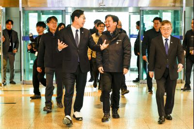 김영훈 고용노동부 장관 화성시 산업안전지킴이 합동점검 및 간담회 산업안전지킴이 합동점검 및 간담회_15.jpg