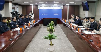 김영훈 고용노동부 장관 화성시 산업안전지킴이 합동점검 및 간담회 산업안전지킴이 합동점검 및 간담회_23.jpg