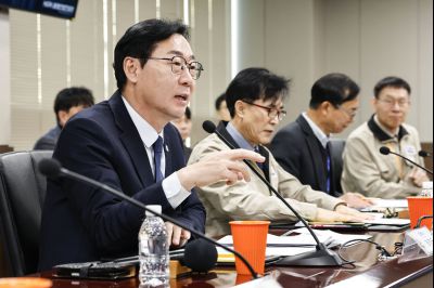 김영훈 고용노동부 장관 화성시 산업안전지킴이 합동점검 및 간담회 산업안전지킴이 합동점검 및 간담회_37.jpg
