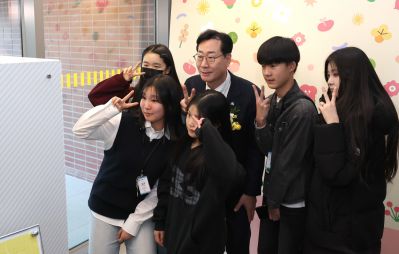 봉담 와우도서관 개관식 C1KS0332_resize.JPG