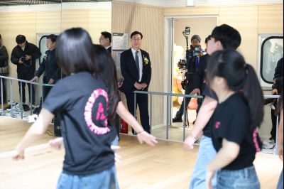 봉담 와우도서관 개관식 C1KS0369_resize.JPG