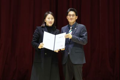 6급 승진자 임용장 교부 0D0A1627_resize.jpg