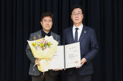 5급 이상 임용장 교부 0D0A7613_resize.jpg