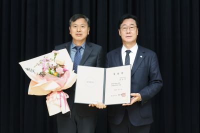 5급 이상 임용장 교부 0D0A7660_resize.jpg