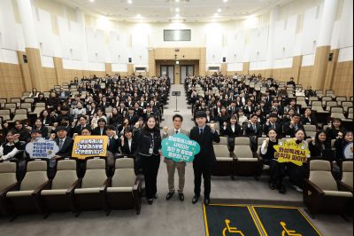 2026년 신규공직자 임용장 교부식 C1KS8372_resize.JPG