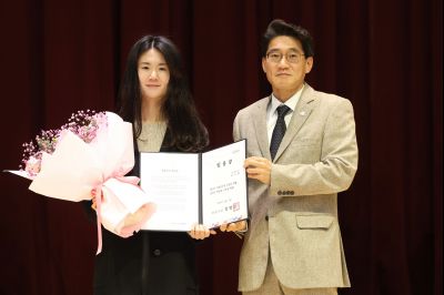 2026년 신규공직자 임용장 교부식 C1KS7356_resize.JPG