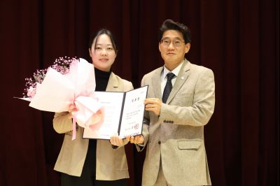 2026년 신규공직자 임용장 교부식 C1KS7359_resize.JPG