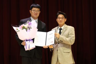 2026년 신규공직자 임용장 교부식 C1KS7389_resize.JPG