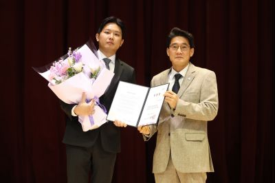 2026년 신규공직자 임용장 교부식 C1KS7402_resize.JPG