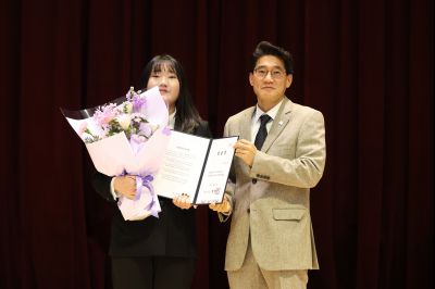 2026년 신규공직자 임용장 교부식 C1KS7409_resize.JPG