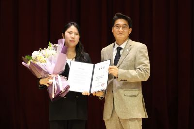 2026년 신규공직자 임용장 교부식 C1KS7423_resize.JPG