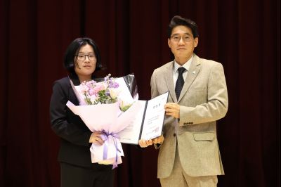 2026년 신규공직자 임용장 교부식 C1KS7442_resize.JPG