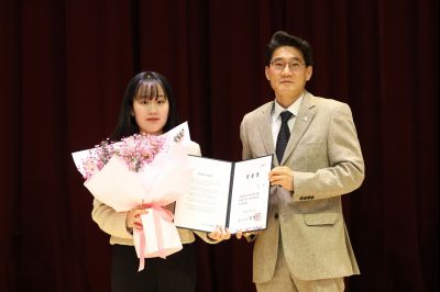 2026년 신규공직자 임용장 교부식 C1KS7449_resize.JPG