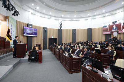 제246회 임시회 제1차 본회의 0D0A9847_resize.jpg