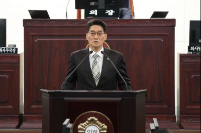 제246회 임시회 제1차 본회의 C1KS8982_resize.JPG