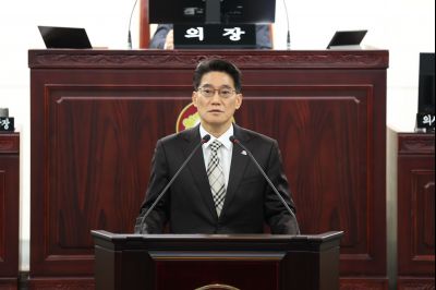 제246회 임시회 제1차 본회의 C1KS8992_resize.JPG